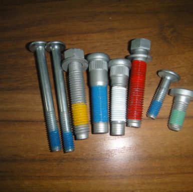 Special nylok sealing bolt